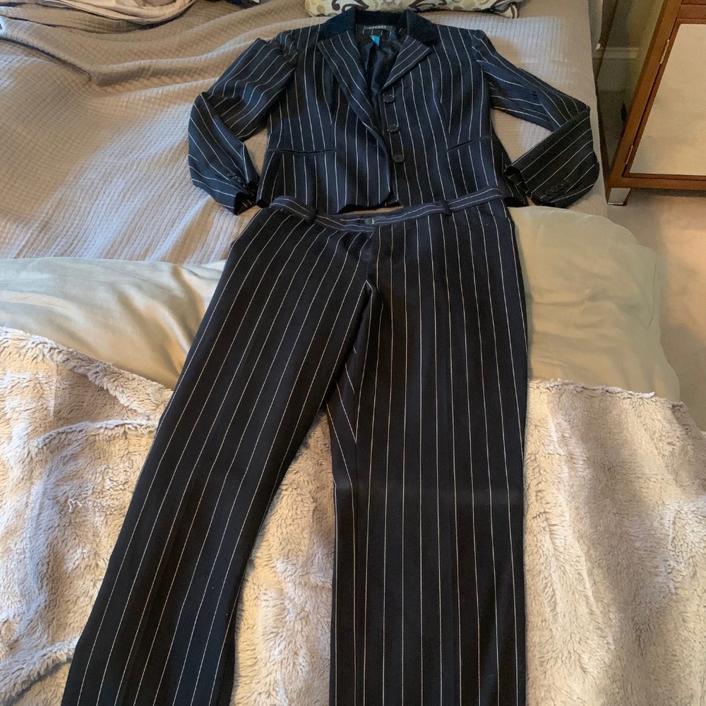 Ladies Lauren Ralph Lauren Black Pantsuit